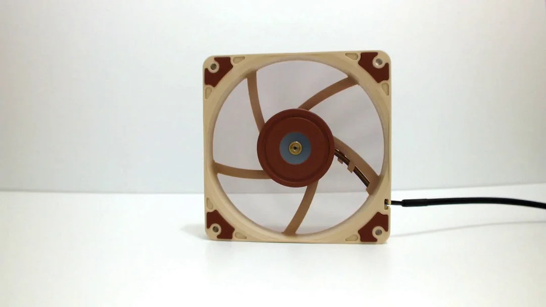 Noctua NA-FC1 Fan Controller