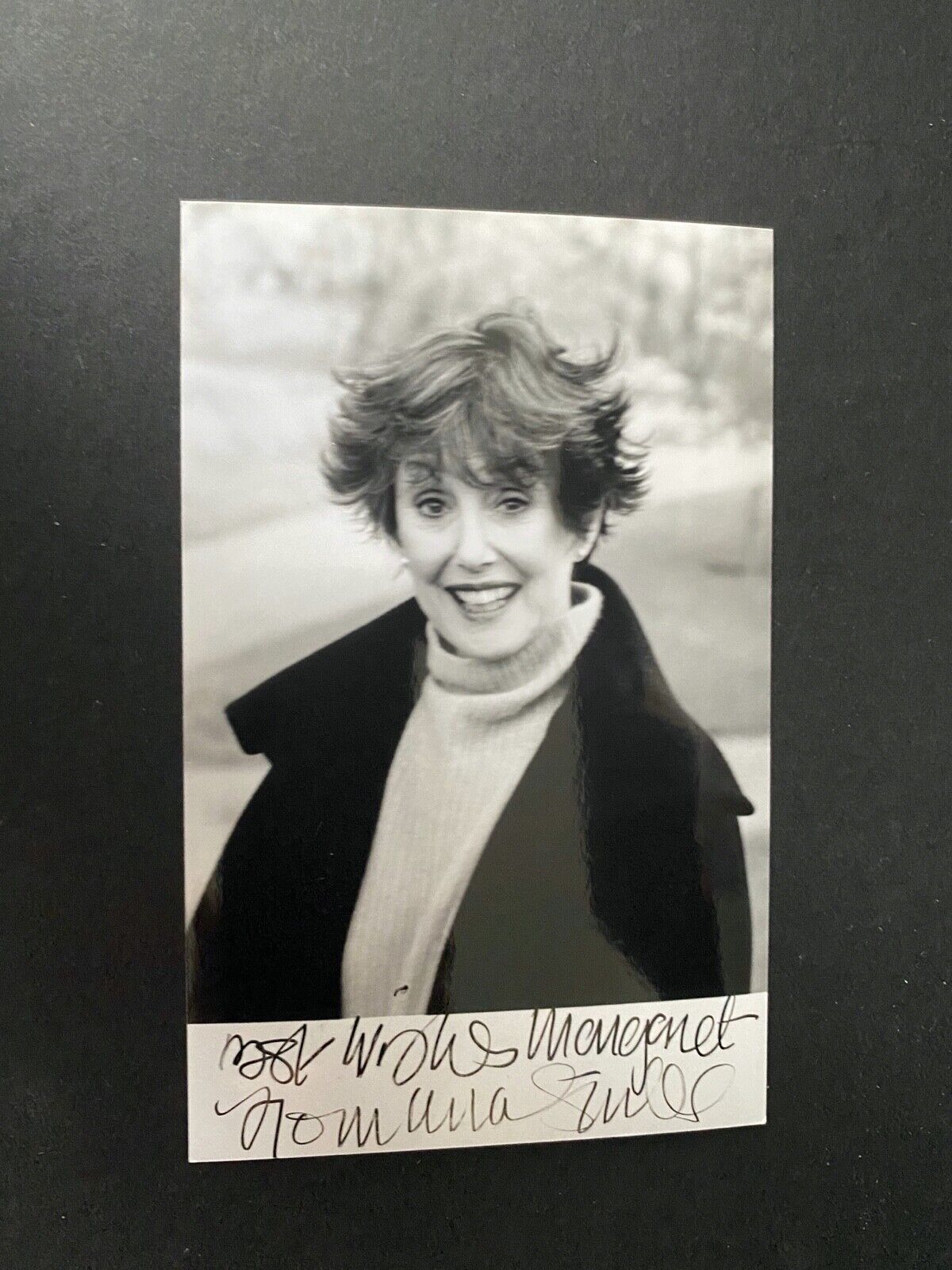 UNA STUBBS - POPULAR BRITISH ACTRESS - WURZEL GUMMIDGE - SUPERB SIGNED Photo Poster painting