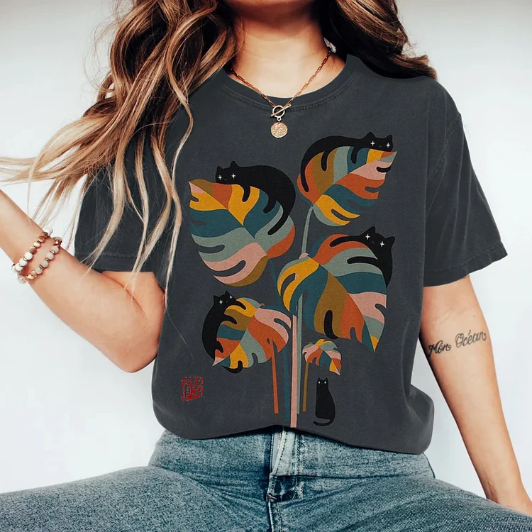 Abstract Creative Cute Black Cats In Colorful Leaf Painting Art T-Shirt