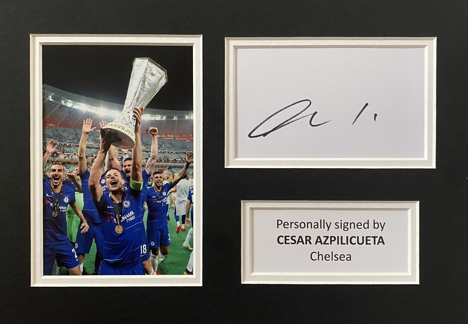 Cesar Azpilicueta Hand Signed White Card In A4 Chelsea Mount Display 3