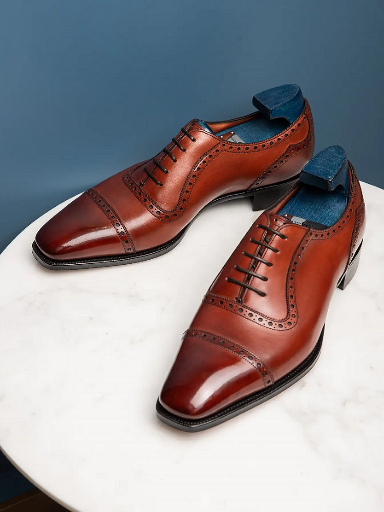 New Three-joint Carved Business Casual Formal Leather Shoes