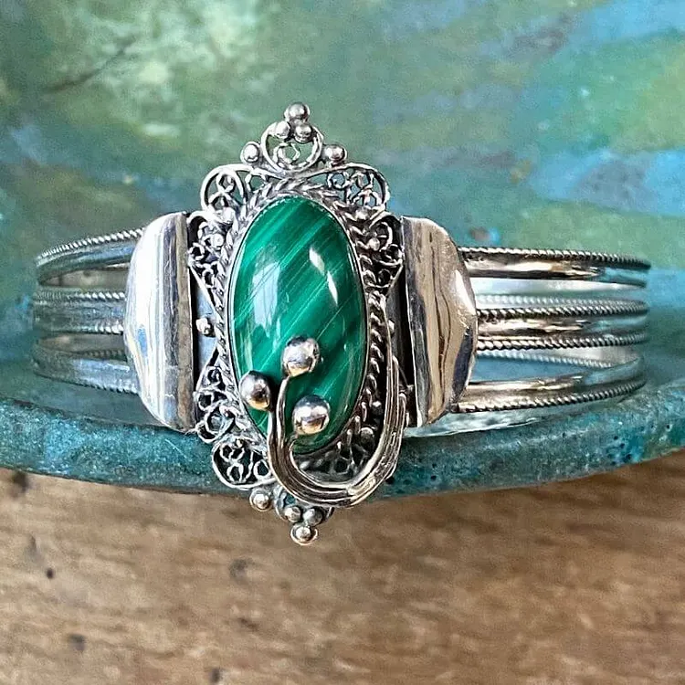 Malachite Bangle Bracelet in Sterling Silver