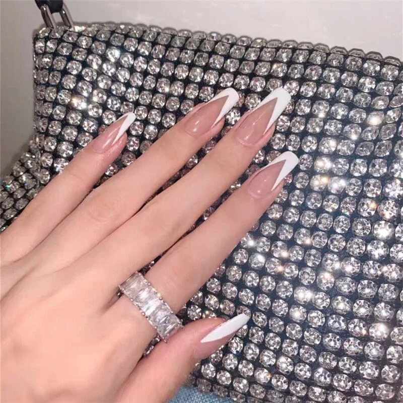 24pcs/Set Simple French False Nails Short Design Nude Pink Full Fingernail  Decal Acrylic Nail Art Tips Press on nails with Glue-Nail Inspo