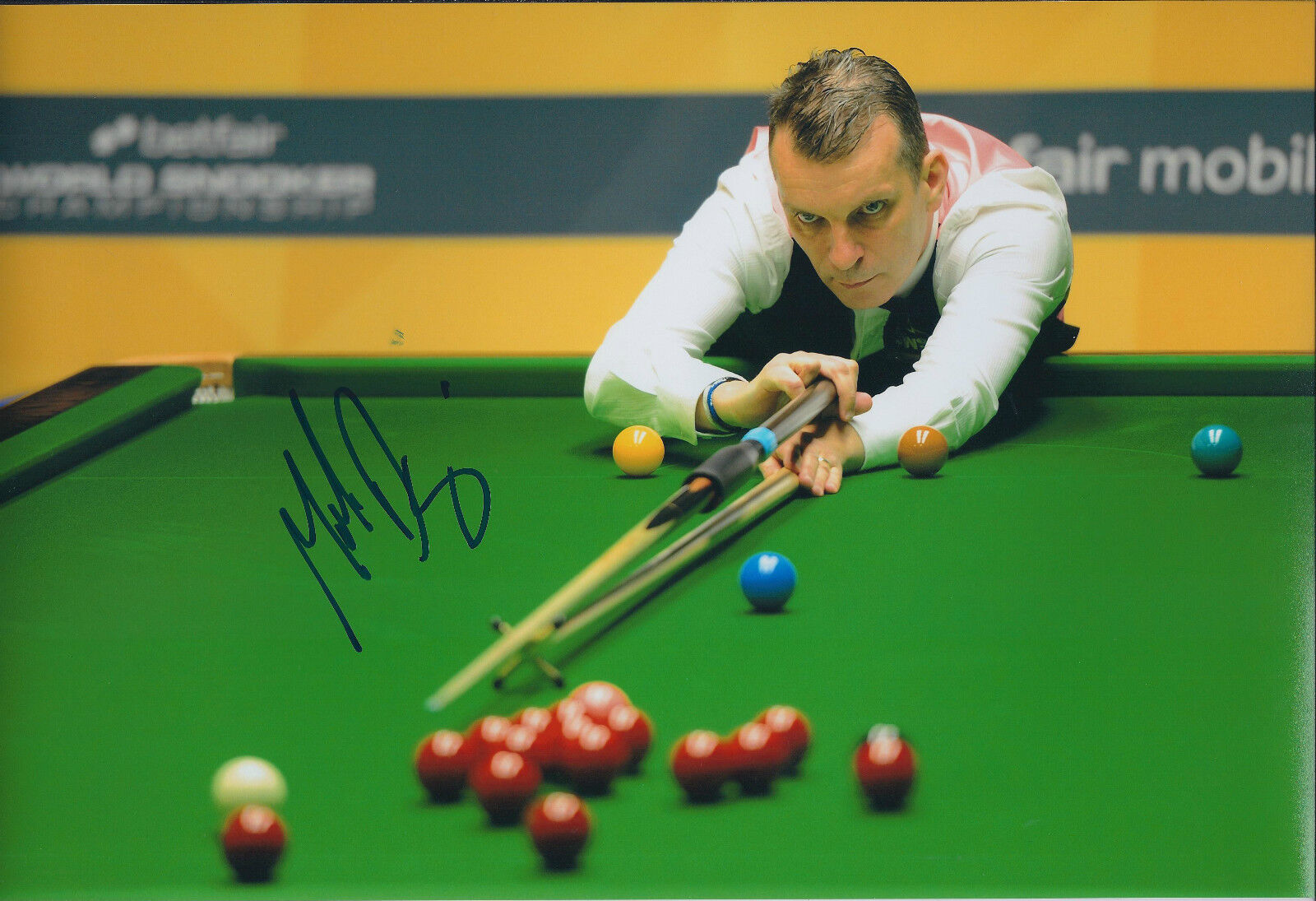 Mark DAVIS AUTOGRAPH 12x8 Signed Photo Poster painting AFTAL COA SNOOKER Sheffield Crucible 2014