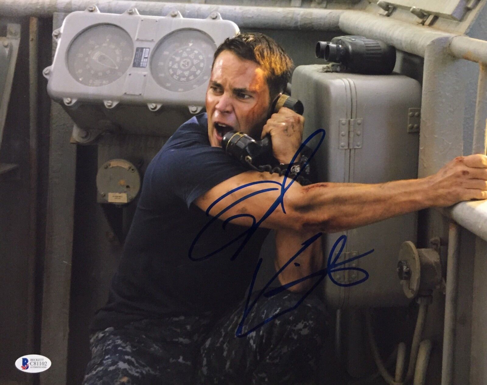 Taylor Kitsch Signed Battleship 11x14 Photo Poster painting Beckett BAS C81102