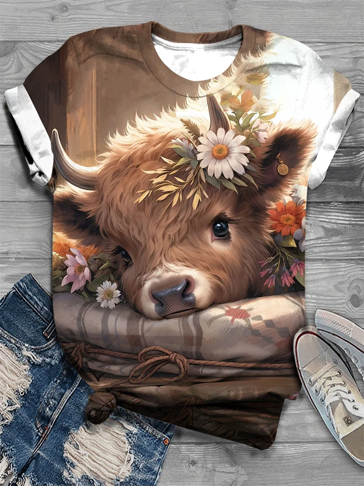 Women's Cute Baby Highland Cow Print V-Neck T-Shirt socialshop