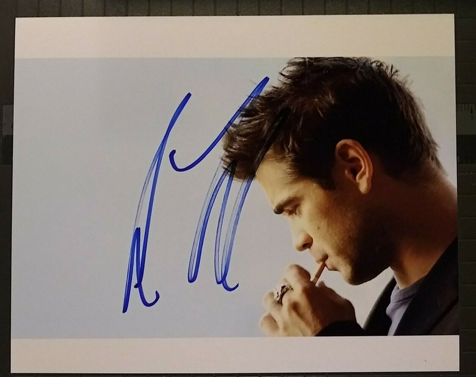 Colin Farrell signed 8x10