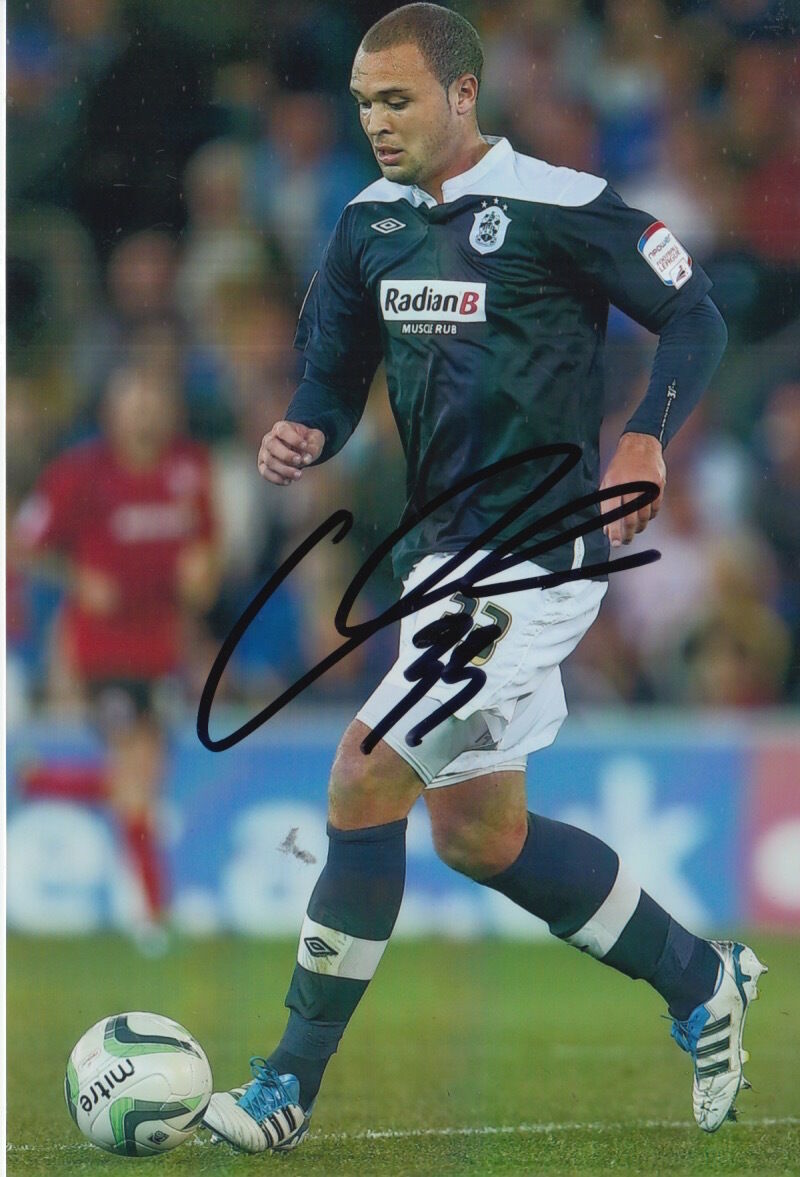 HUDDERSFIELD TOWN HAND SIGNED JOEL LYNCH 6X4 Photo Poster painting 1.