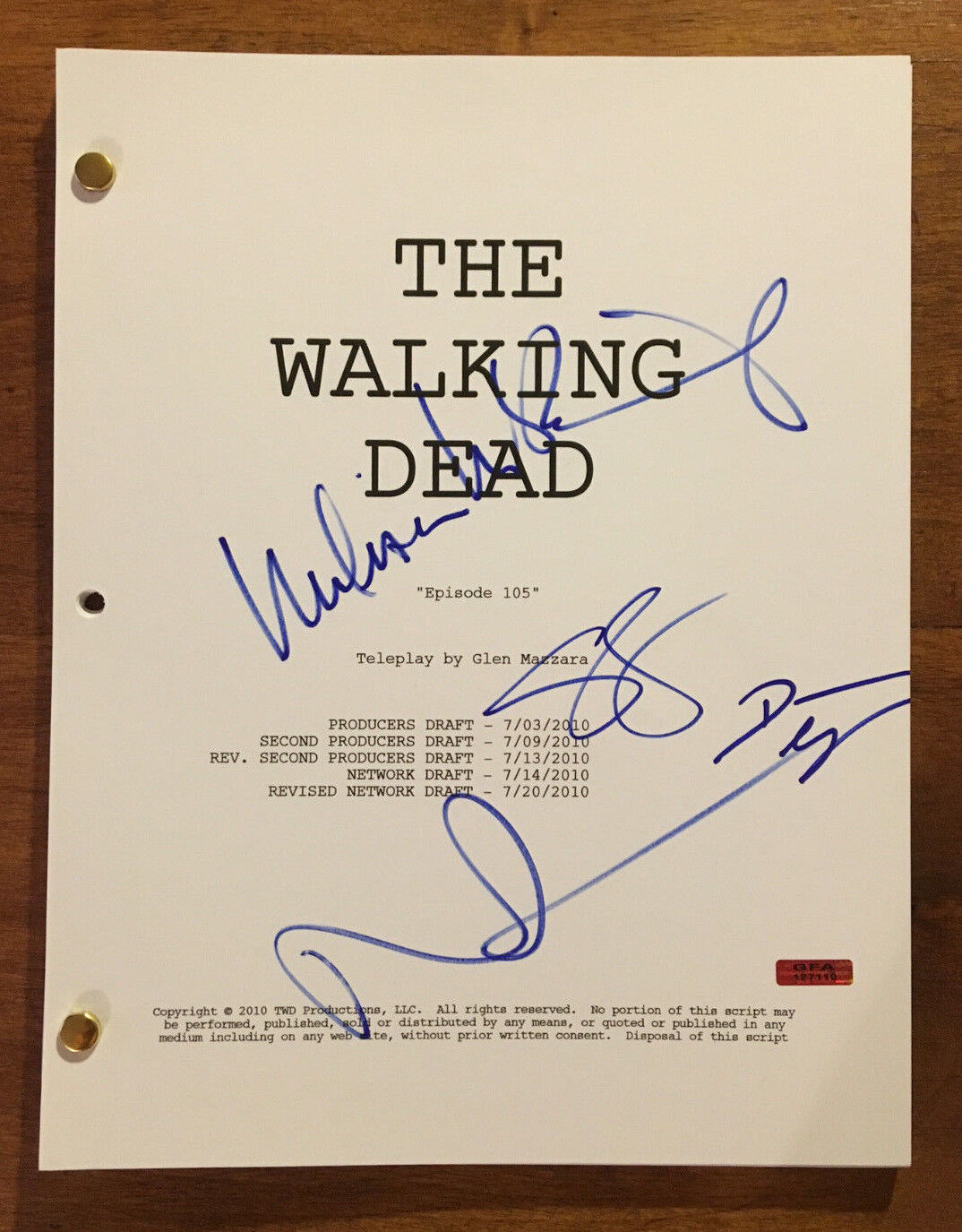 GFA The Walking Dead * X4 CAST * Signed Full 49 Page TV Script AD3 PROOF COA