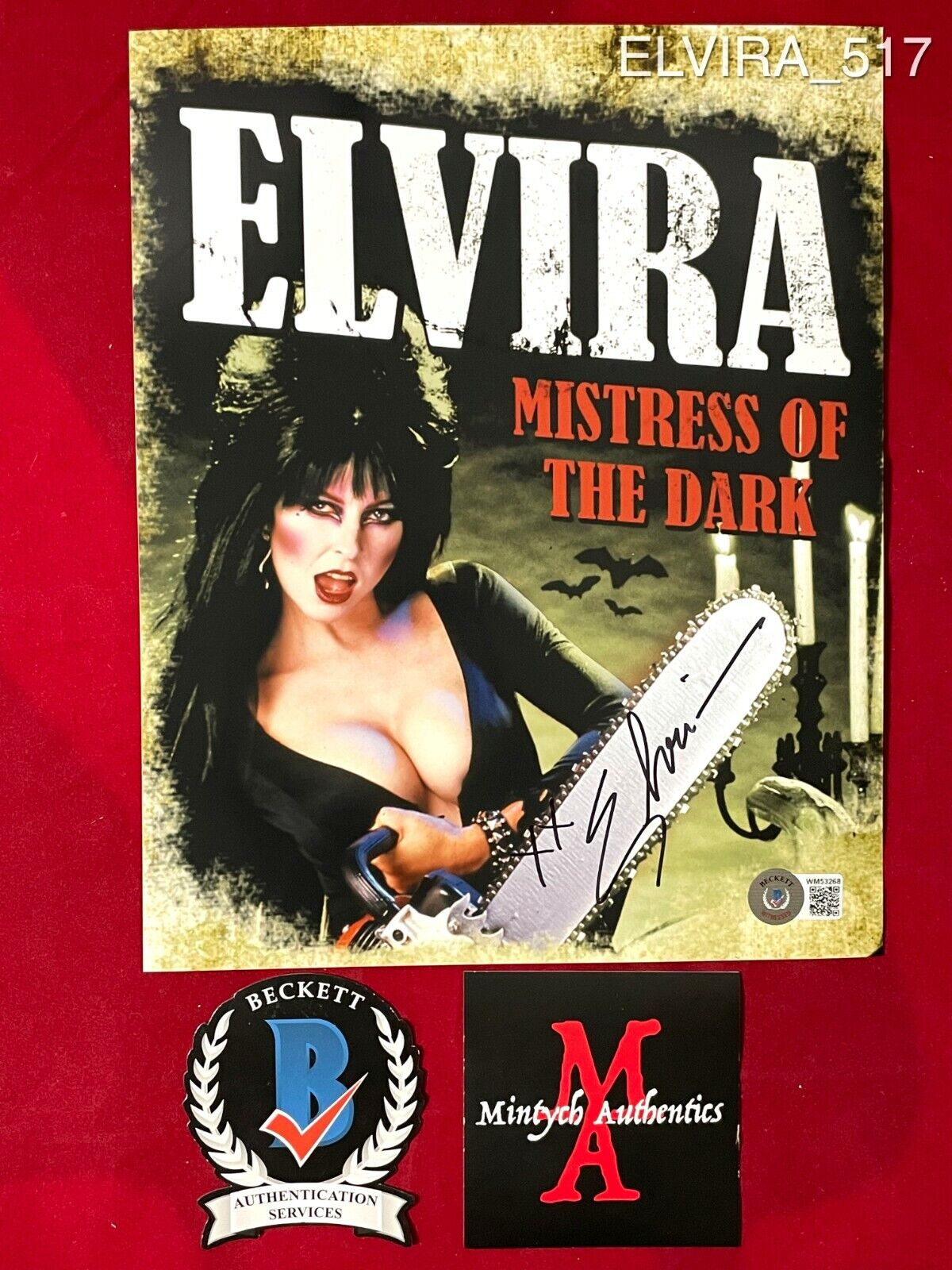 ELVIRA CASSANDRA PETERSON AUTOGRAPHED SIGNED 8x10 Photo Poster painting! BECKETT COA! HORROR!