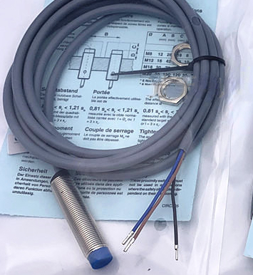 Sensor DW-AD-511-M12-120 Proximity Switch