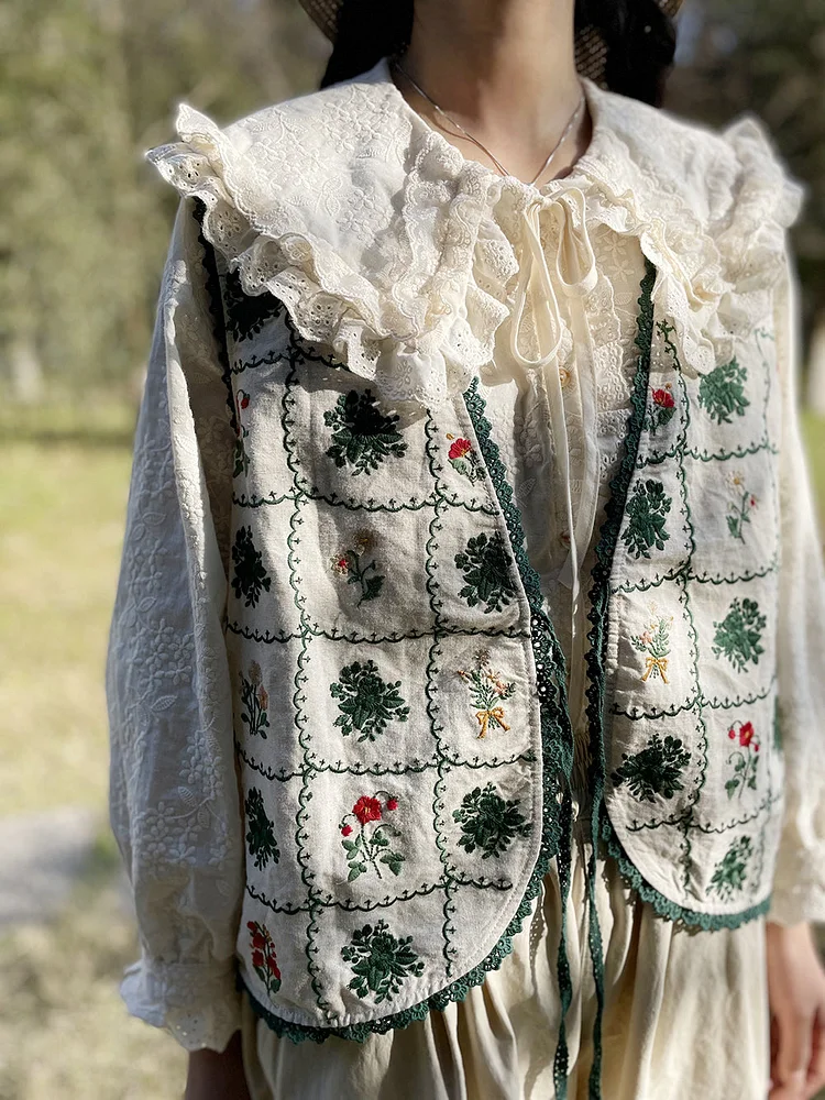 Queenfunky cottagecore style Vintage Linen Embroidered Vest QueenFunky