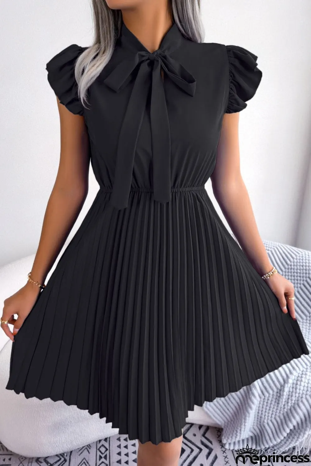 Tie Neck Butterfly Sleeve Pleated Dress