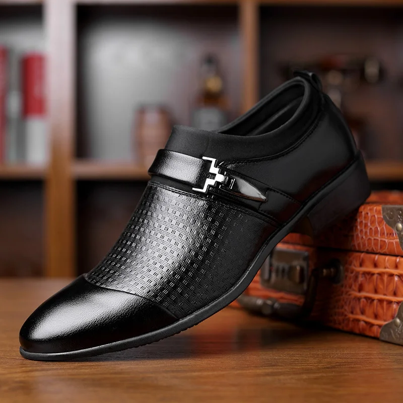 Qengg Man Leather Shoes Slip On Flats Oxford Business Office Formal Wedding Shoe Pointed Toe Men Dress Leather Shoes dfg678