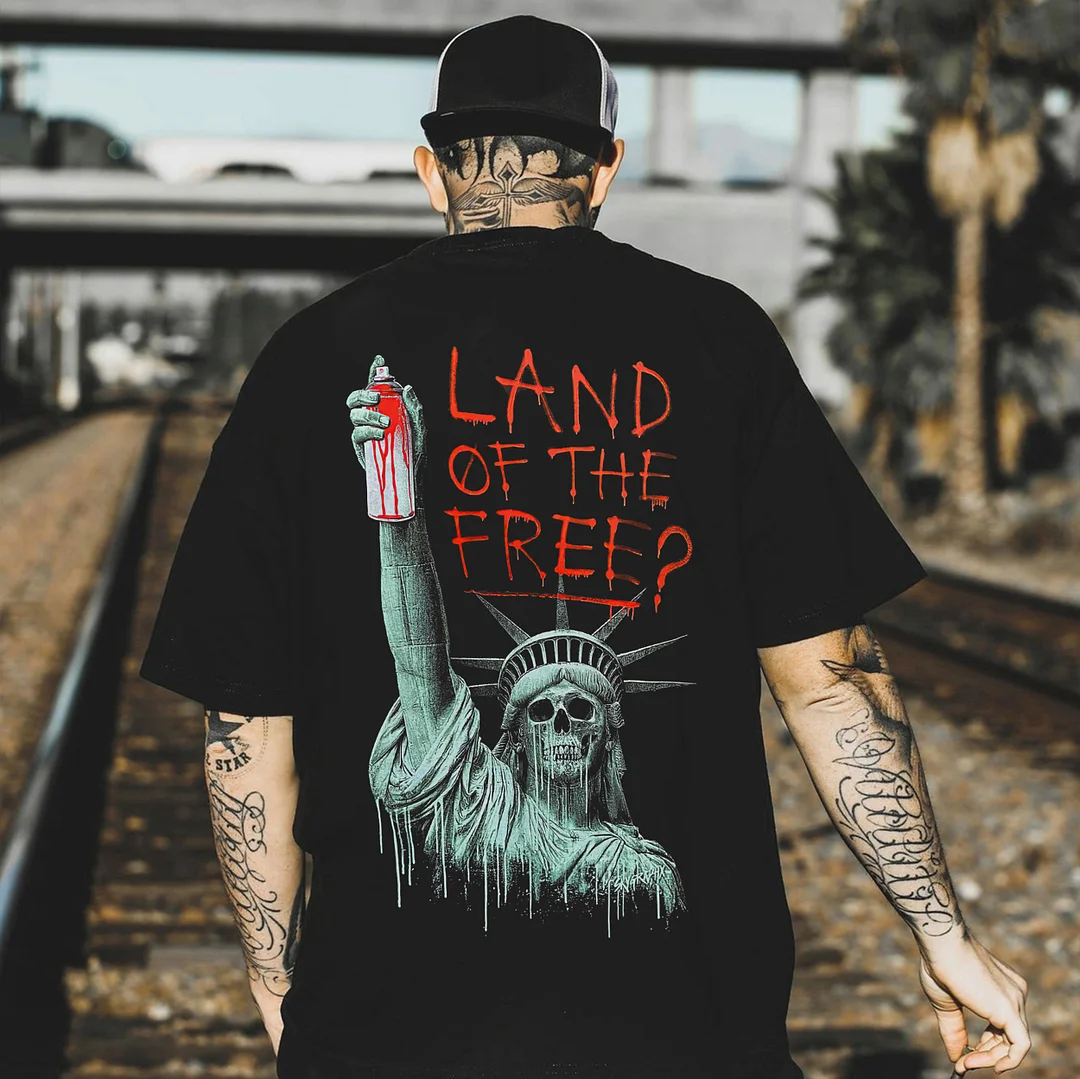 LAND OF THE FREE Statue of Liberty Skull Black Print T-shirt