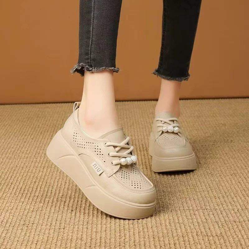Churchf Spring And Summer New Korean Version Fashion Round Head Deep Mouth Thick Front Lace Hole Casual Single Shoes Women
