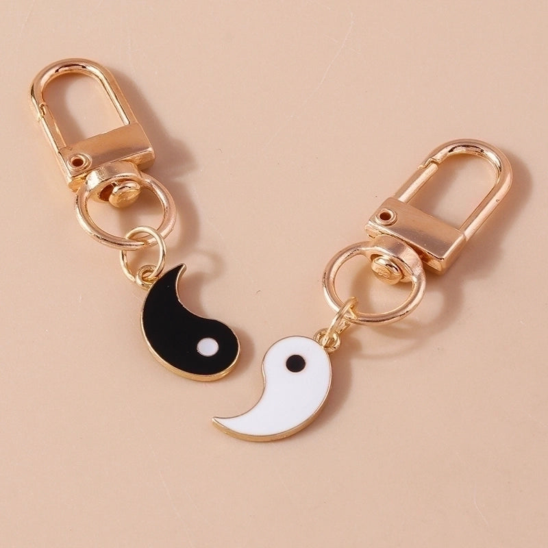 Chinoiserie Tai Chi Alloy Keychain