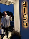 LED Illuminated Modern Address Sign Waterproof Personalized Solar Powered Address Number Dusk To Dawn Adhesive Or Screw Mount for Outside House Light Up Courtyard Hotel Bar