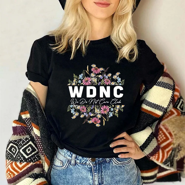 WDNC Shirt , We Do Not Care Club, Menopause Perimenopause Women, Menopause Attitude T Shirt, Sweatshirt, Hooide