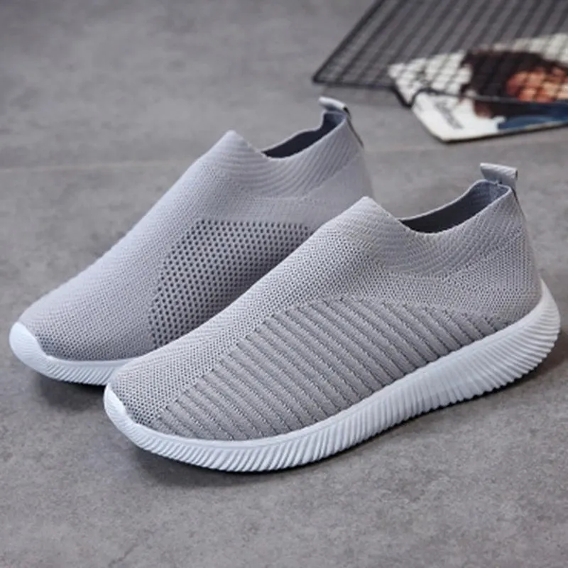 2020 Women Shoes Flat Plus Size Fashion Sock Sneakers Slip On Flat Shoes Women Loafers Walking Women Vulcanized Shoes Female
