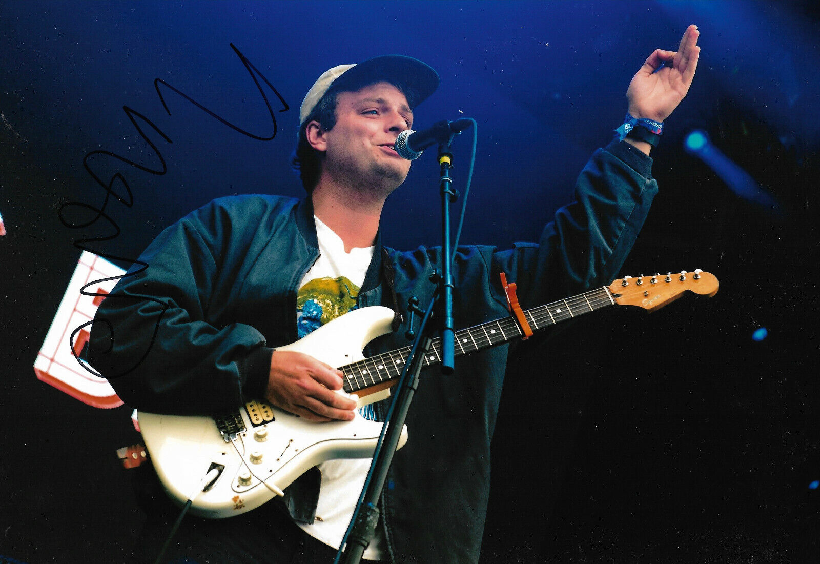 Mac DeMarco signed 8x12 inch Photo Poster painting autograph