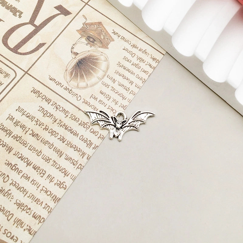 1 Piece Alloy Moon Spider Web Skull Pendant Jewelry Accessories