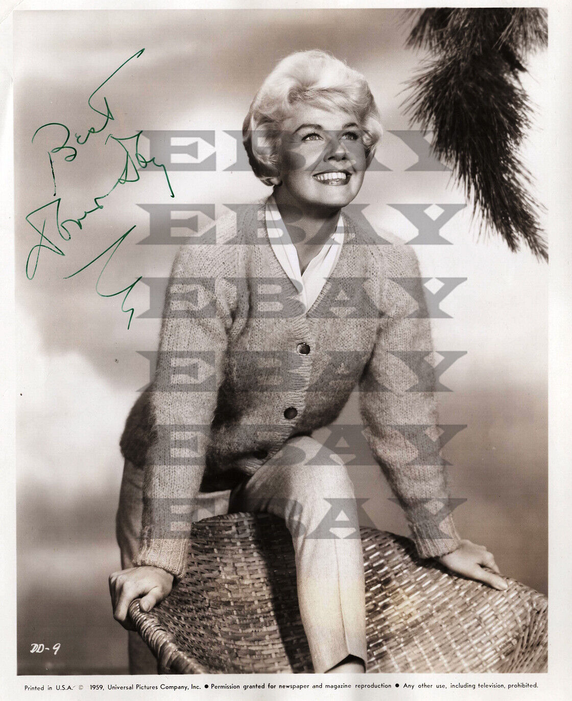 Doris Day Vintage Autographed Signed 8x10 Photo Poster painting Reprint