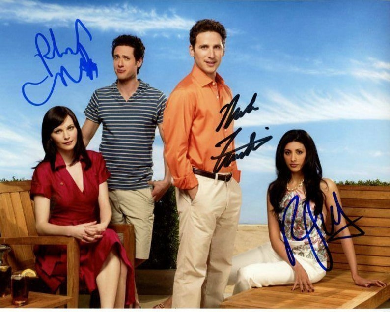 Mark feuerstein pablo costanzo reshma shetty signed royal pains Photo Poster painting