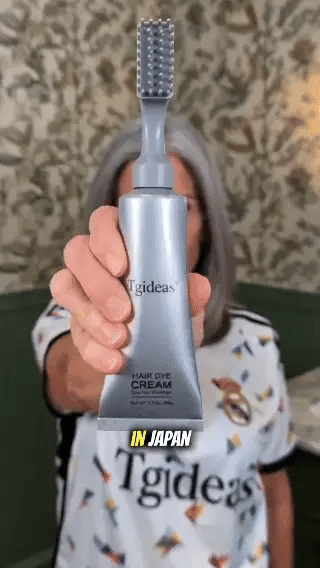 Hair dye comb application tips