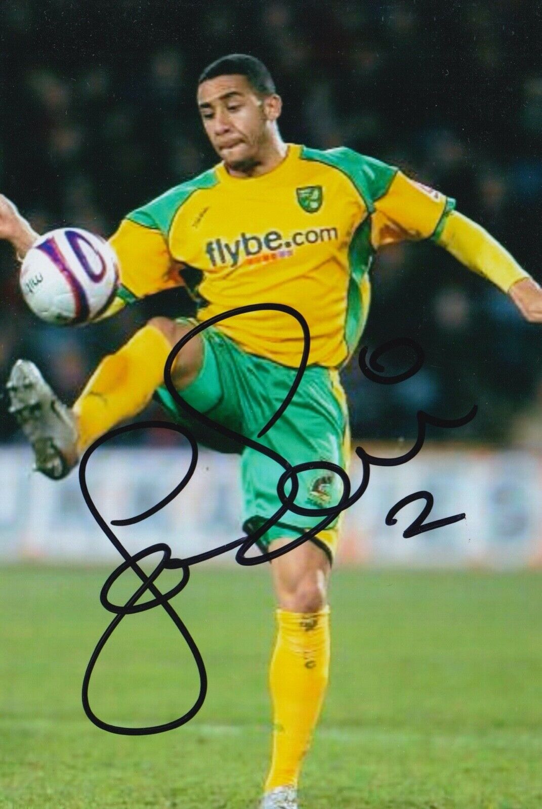 CHRIS HUGHTON HAND SIGNED 6X4 Photo Poster painting - FOOTBALL AUTOGRAPH - NORWICH CITY 1.