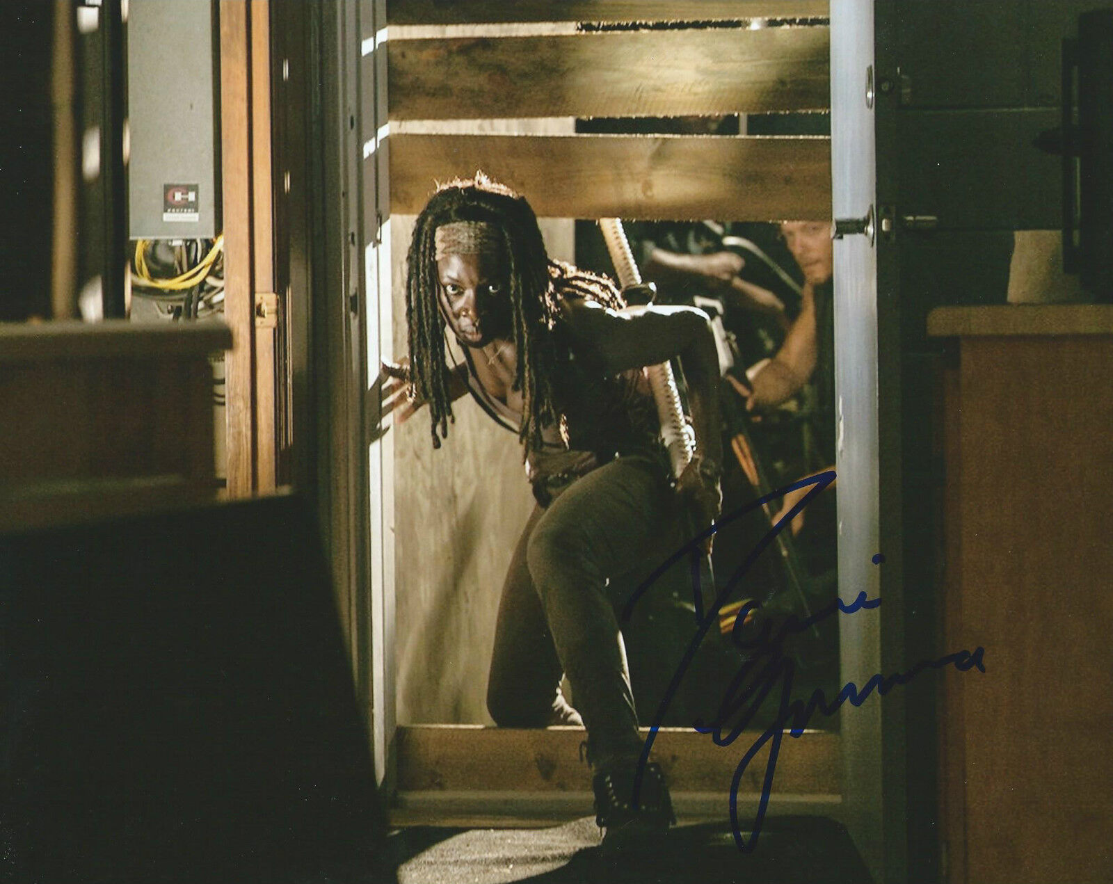 **GFA The Walking Dead - Michonne *DANAI GURIRA* Signed 8x10 Photo Poster painting MH7 COA**