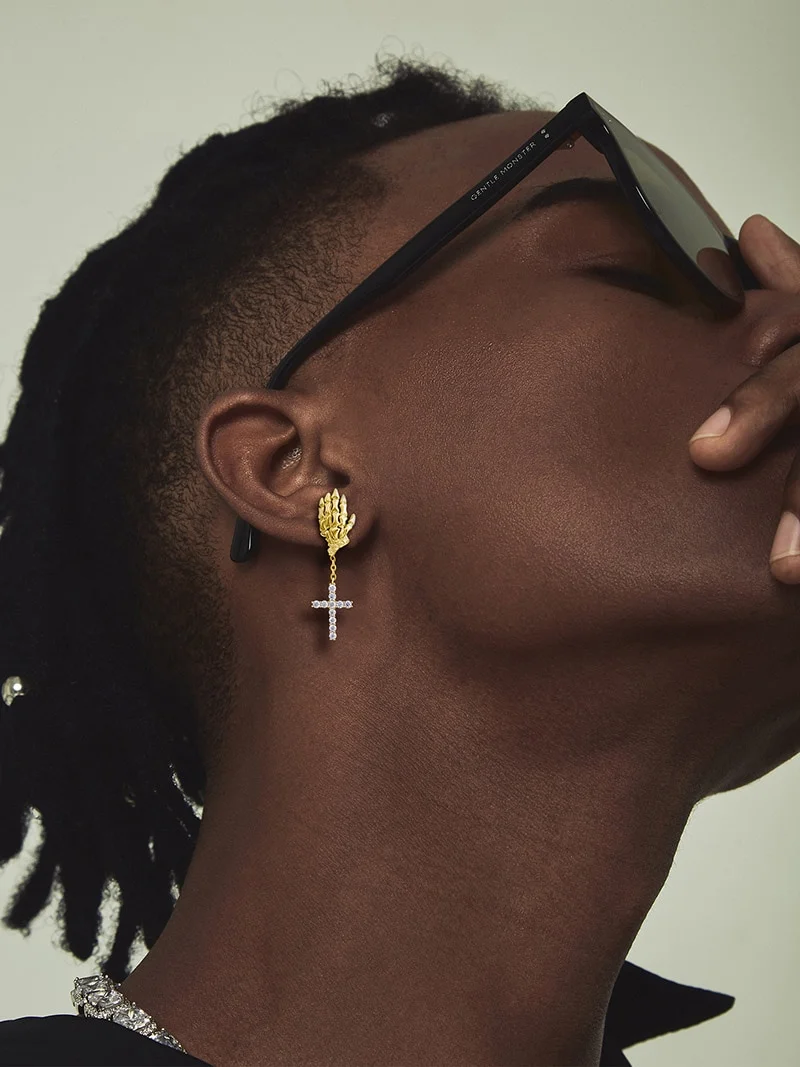 Hiphop Iced Out Men's Skeleton Claw Cross Dangle Earrings-VESSFUL