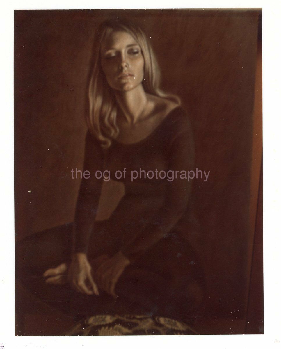 Painting Of A Woman 1960's 70's ART Found Photo Poster painting Color Original Snapshot 97 18 G