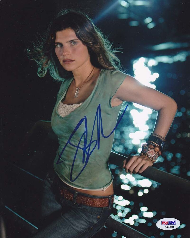 Lake Bell SIGNED 8x10 Photo Poster painting Shot Caller No Escape SEXY PSA/DNA AUTOGRAPHED