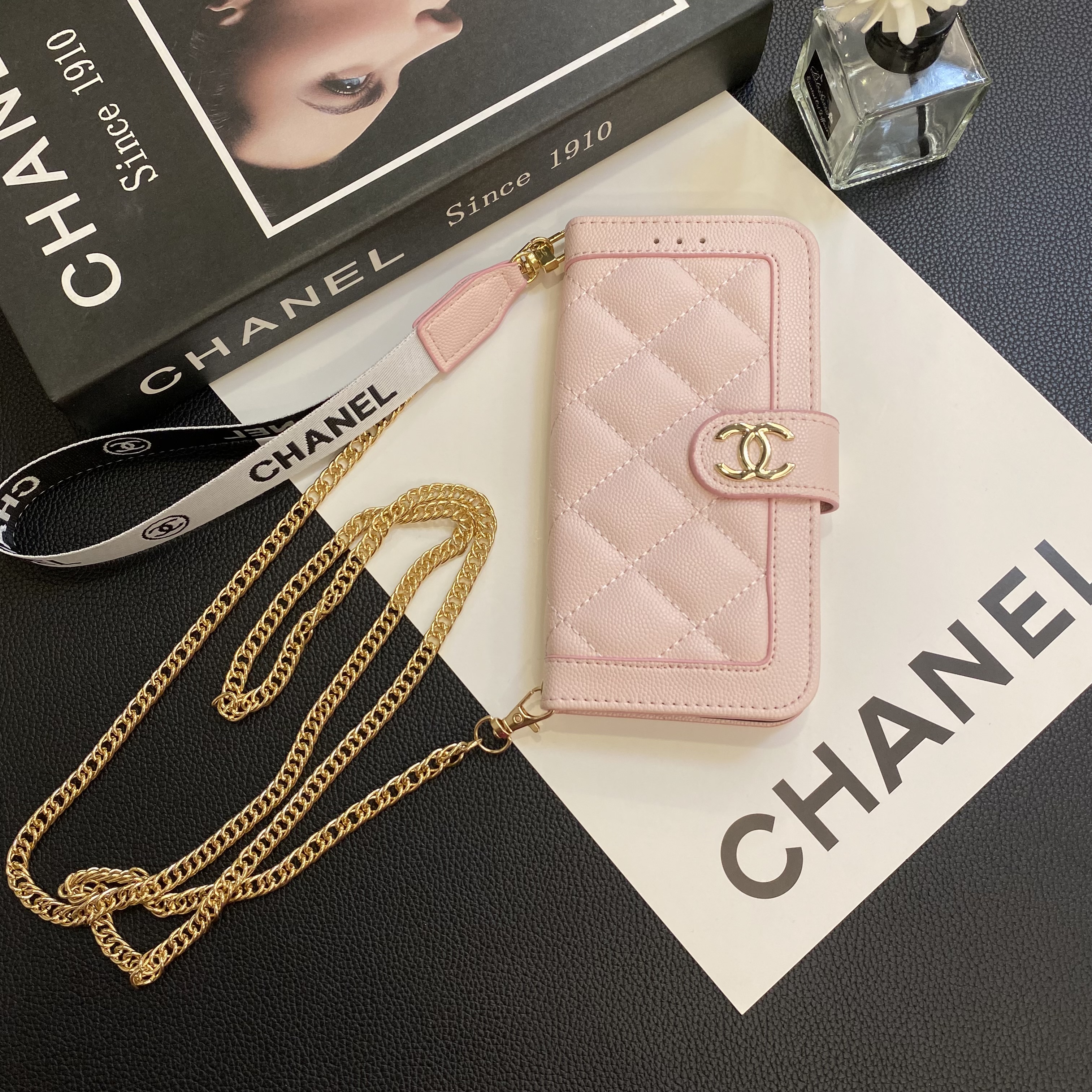 Chanel Genuine Leather Wallet Leather Crossbody Bag Apple iPhone Case