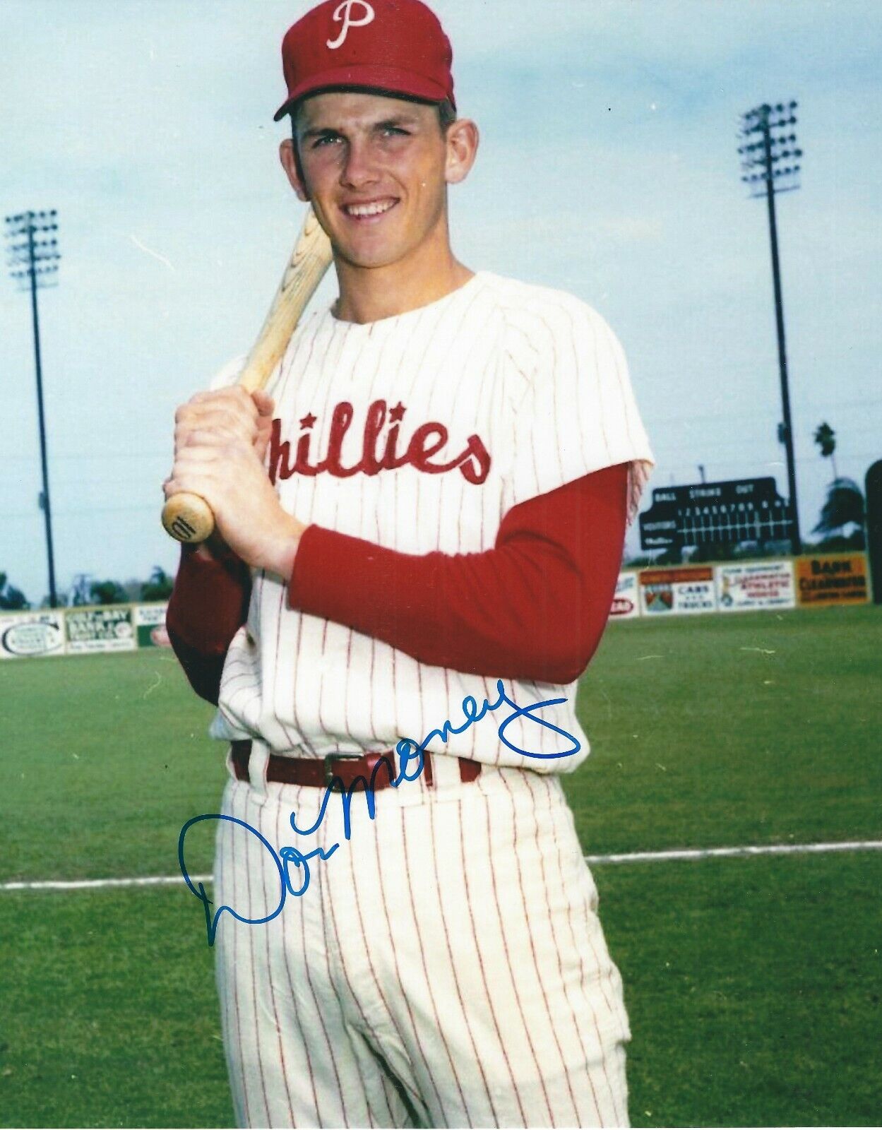 Signed 8x10 DON MONEY Philadelphia Phillies Autographed Photo Poster painting - COA