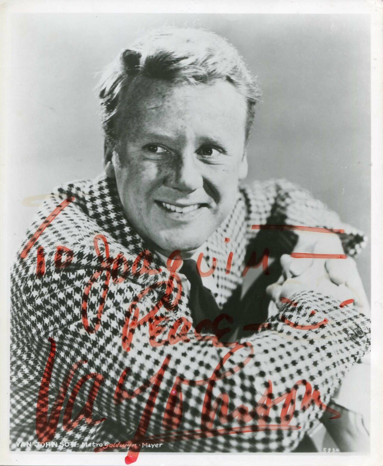 ACTOR Van Johnson (+) autograph, signed Photo Poster painting