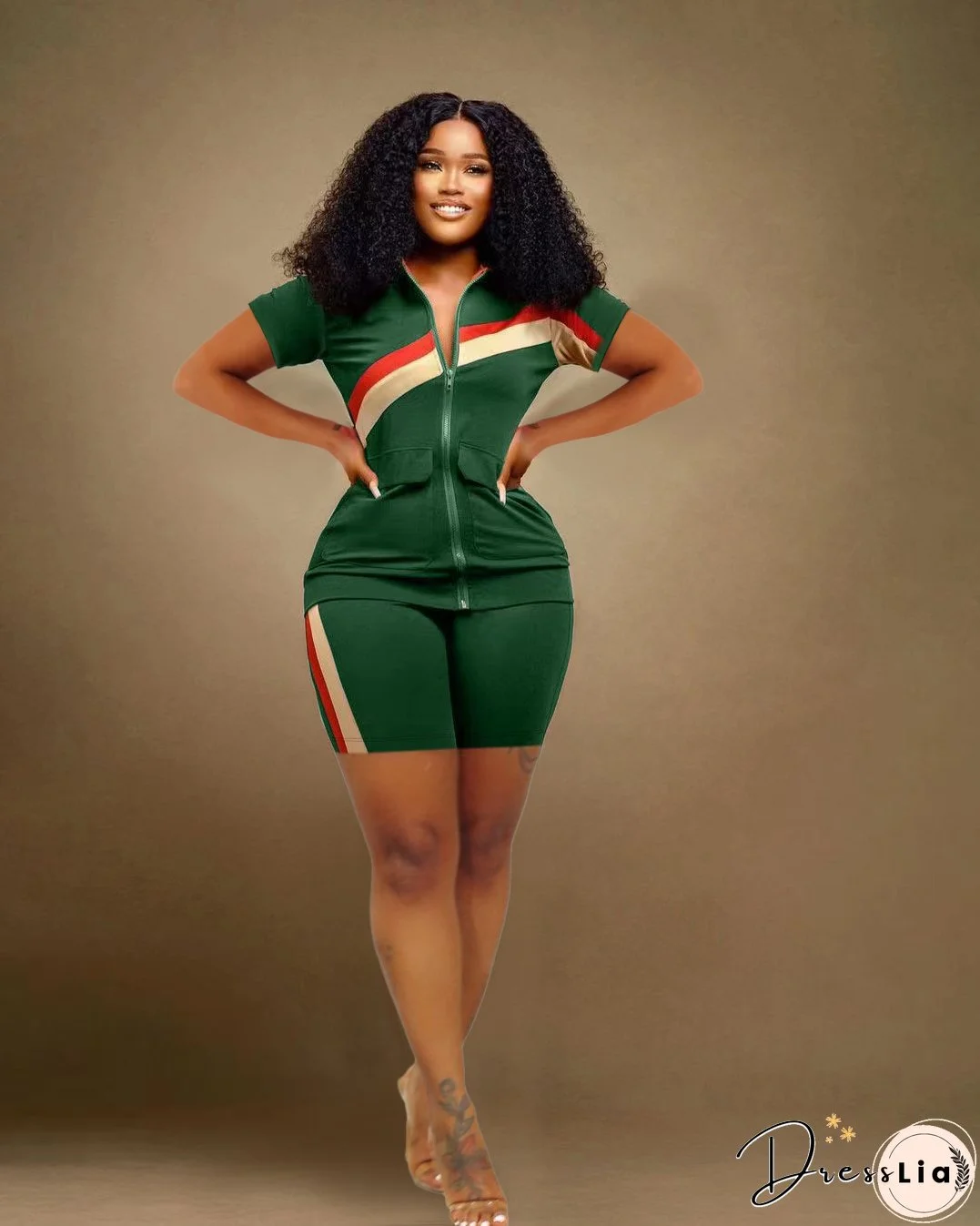 Women's Sports Casual Fashion Zip Pocket Top Shorts Two-Piece Set