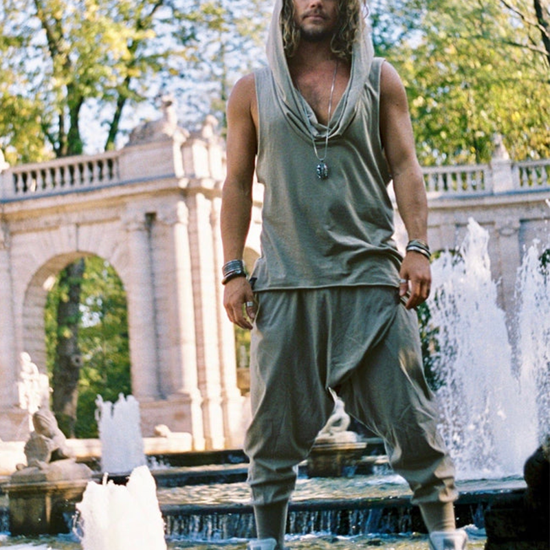 Breathable Hooded Sleeveless Tee-inspireuse