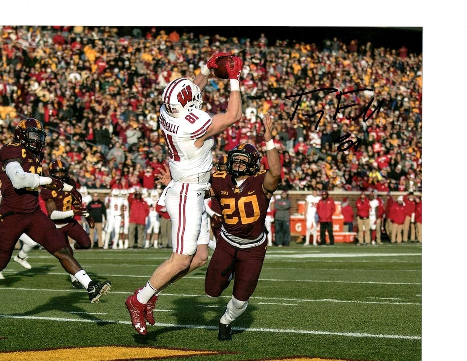 Troy Fumagalli Wisconsin Badgers hand signed autographed 8x10 football Photo Poster painting J