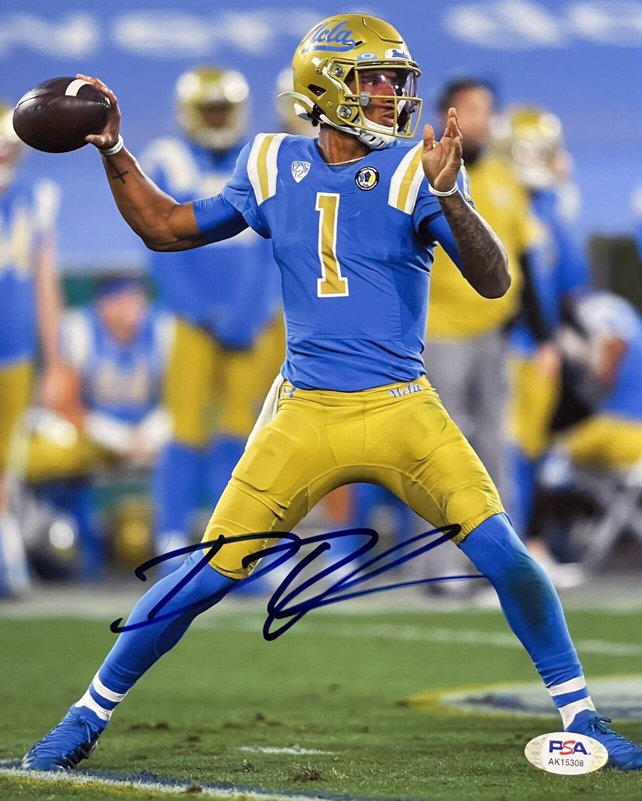 Dorian Thompson Robinson Signed Autographed UCLA Bruins 8x10 Photo Poster painting Psa/Dna