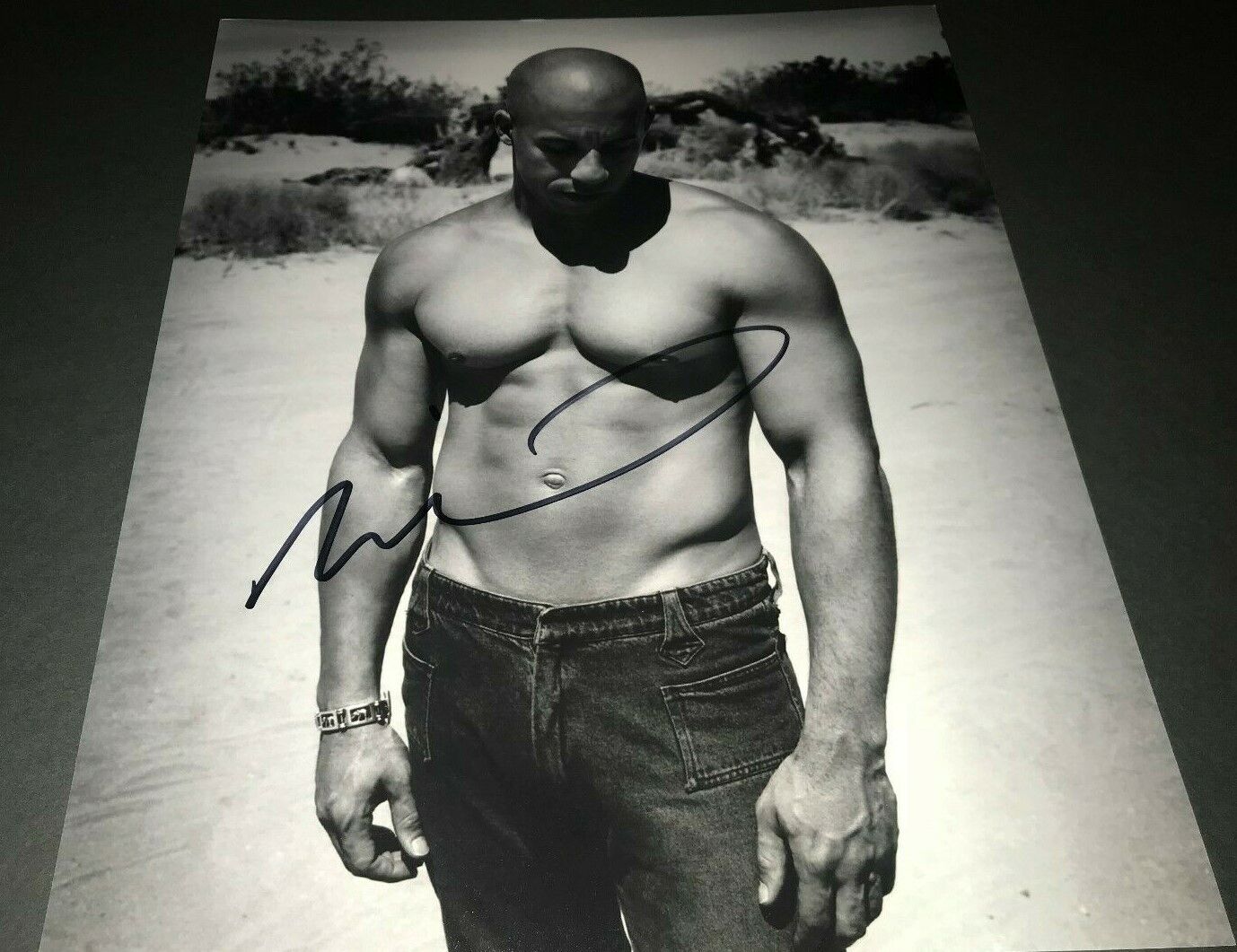 Vin Diesel Fast & The Furious B&W Shirtless Signed 11x14 Photo Poster painting Toretto COA Proof