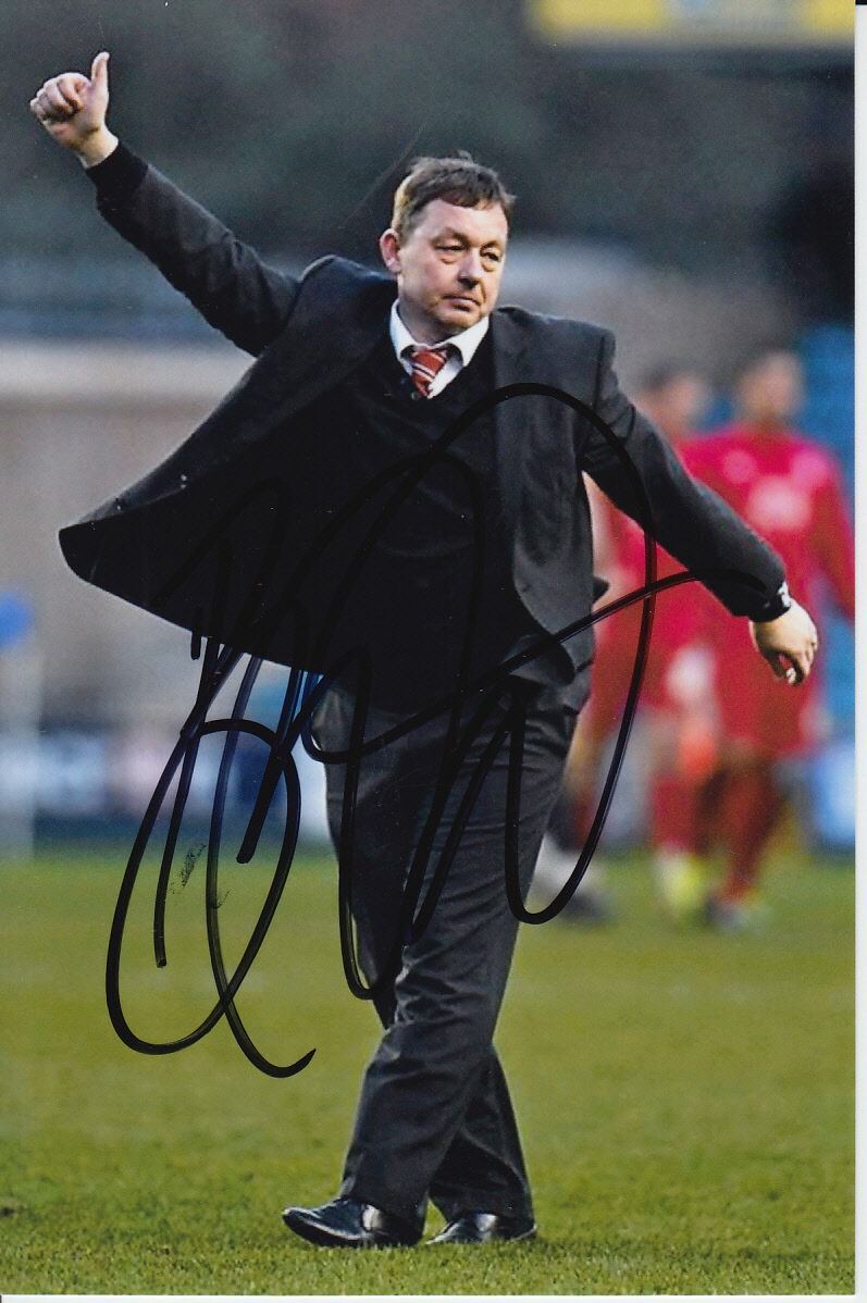 NOTTINGHAM FOREST HAND SIGNED BILLY DAVIES 6X4 Photo Poster painting 13.