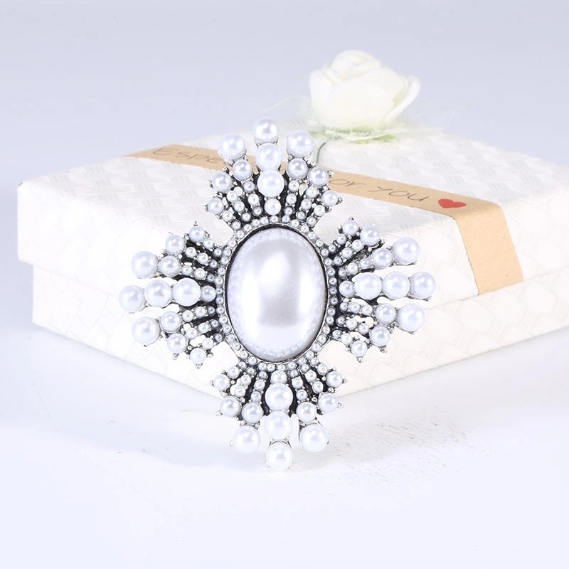 Pin Pearl Alloy Inlay Rhinestones Women’s Brooches