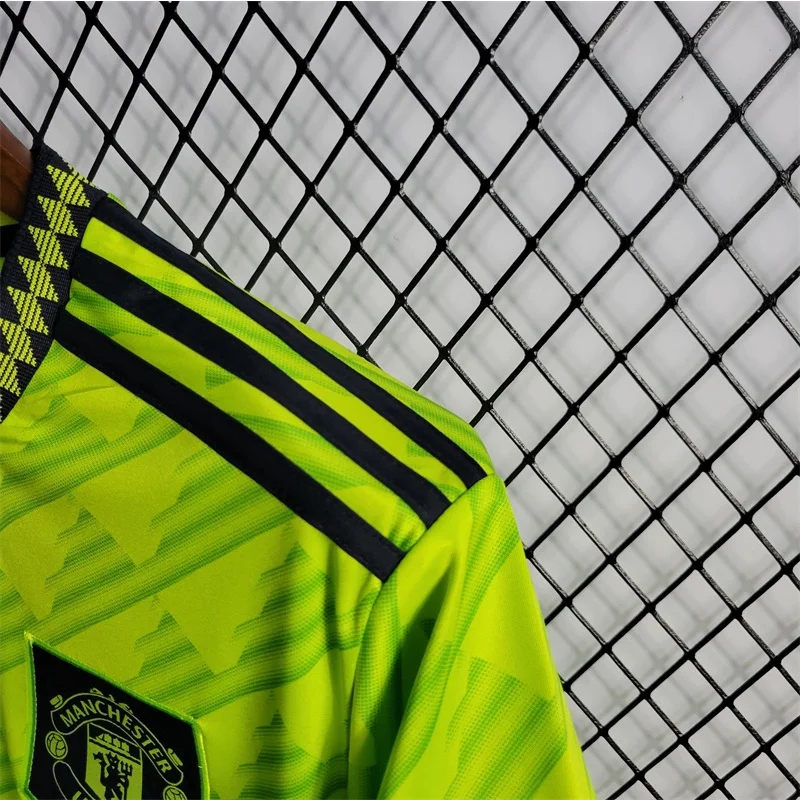 2022/2023 Football Shirt Manchester United Third Away Green