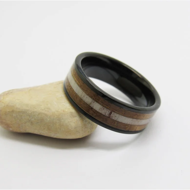 8MM&nbsp;Flat Retro Black Sides Tungsten Carbide Rings With Wood Paneling And Antler In The Middle Womens Or Men
