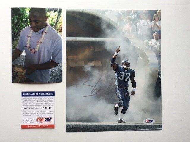 Shaun Alexander Hot! signed Seattle Seahawks 8x10 Photo Poster painting PSA/DNA cert PROOF!!