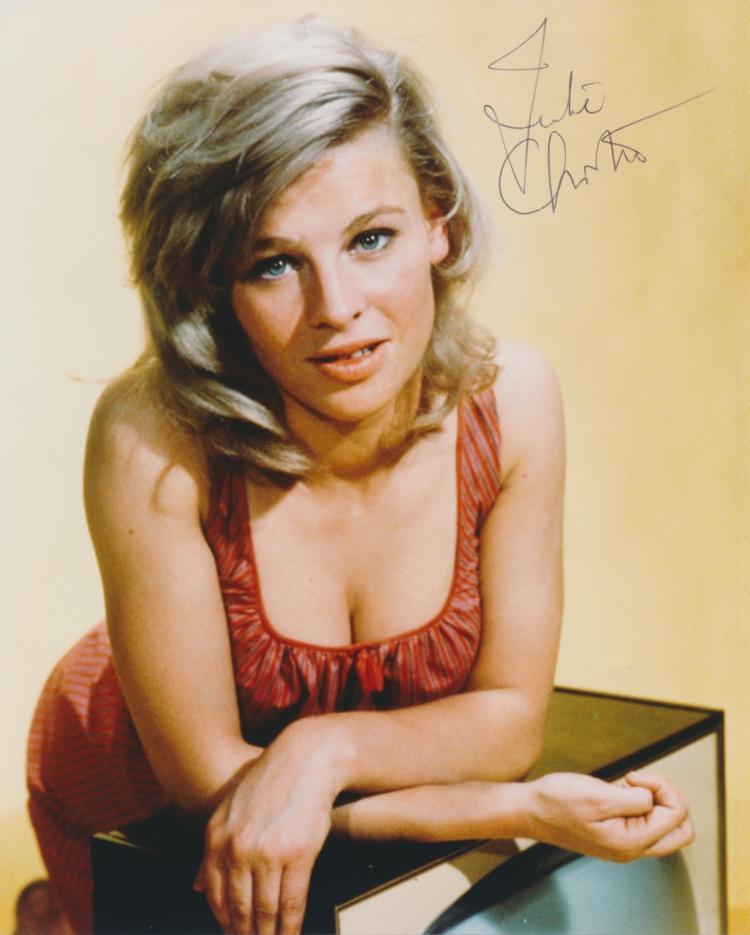 JULIE CHRISTIE Signed Sexy Photo Poster paintinggraph - Film Star Actress - preprint