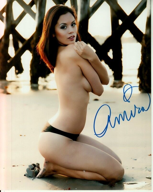 AMIRA hand-signed NO TOP SEXY BEACH color 8x10 uacc rd coa MELANIE MEAKER proof