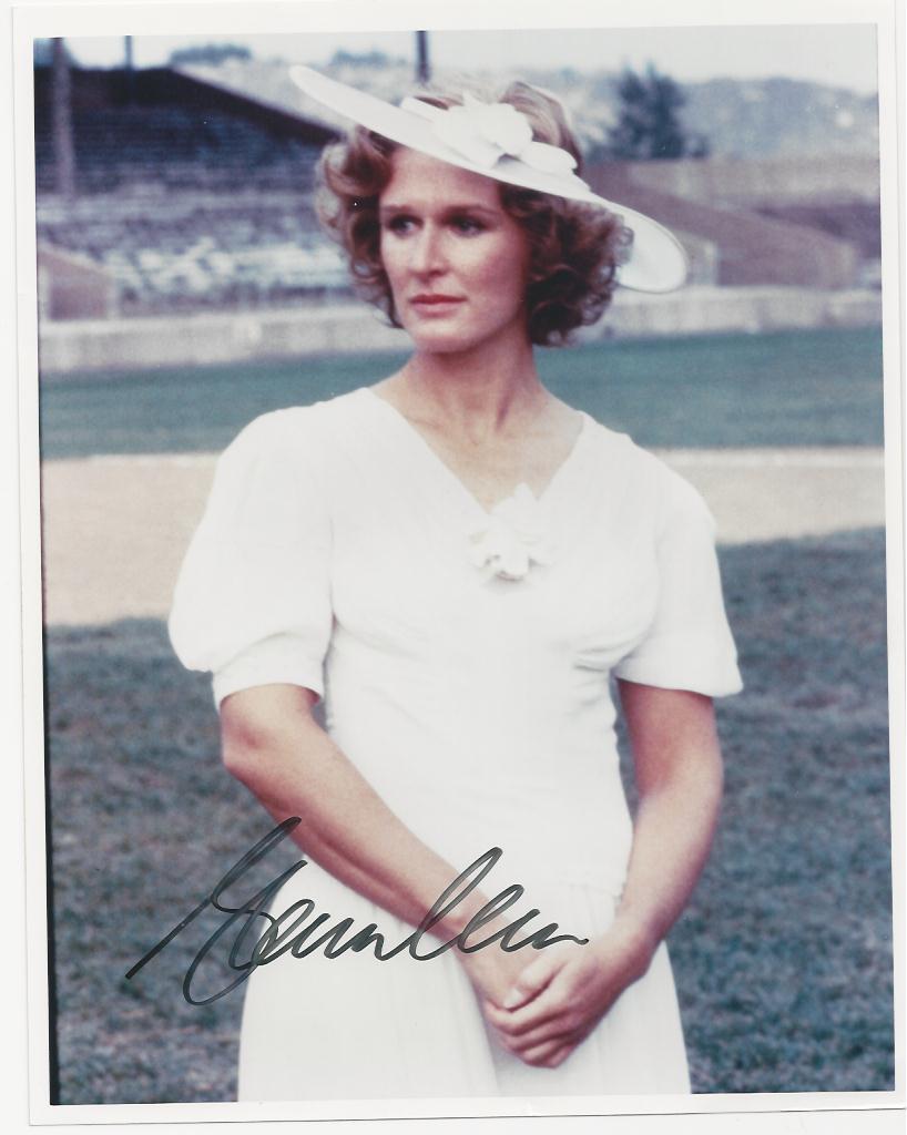 Glenn Close signed Photo Poster painting